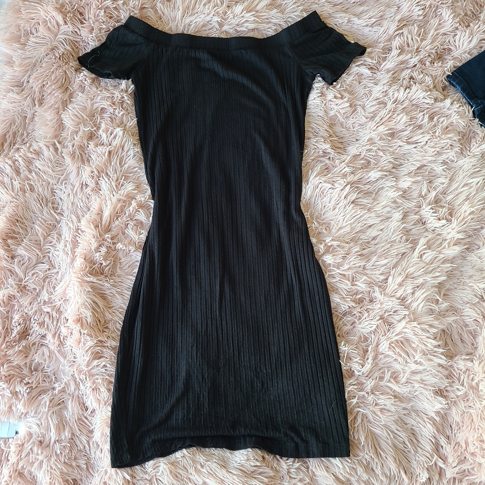 S U2B Ribbed Black Bodycon Off the Shoulder Dress